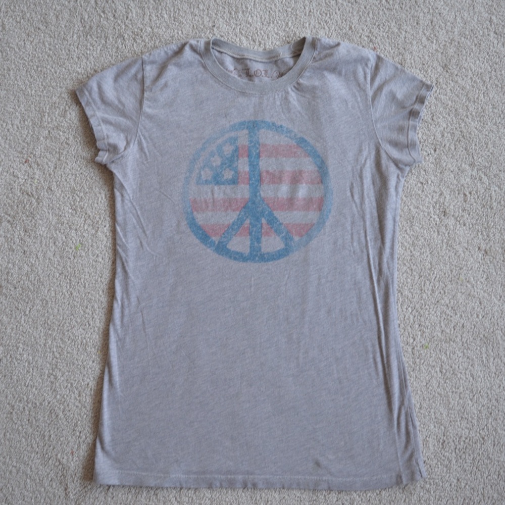 🌼 LOL Vintage | Peace Sign T-Shirt